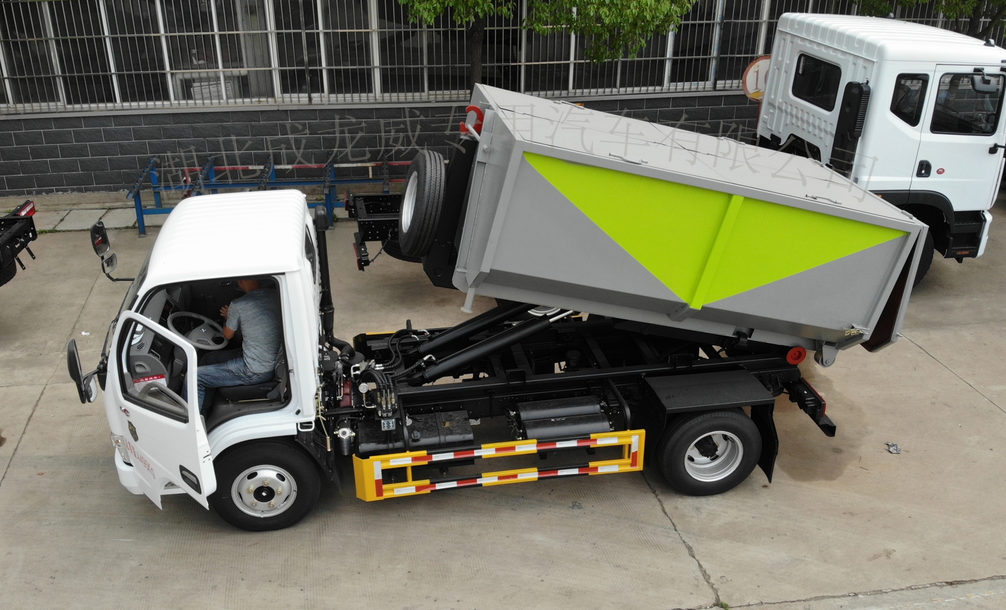 城市小清新，楚飛牌環(huán)衛(wèi)車